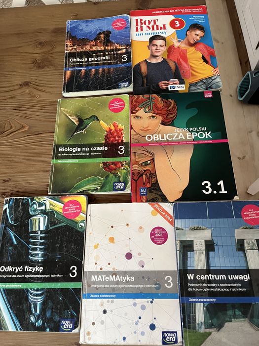 Podreczniki do klasy 3 liceum stan dobry