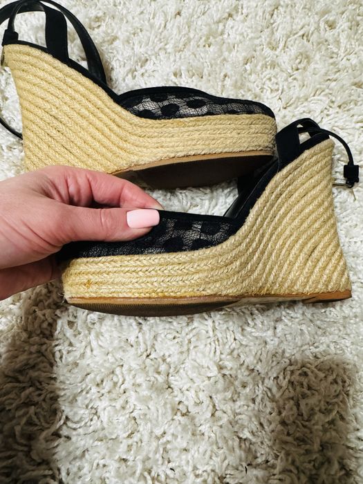 Босоніжки viktoria sicret