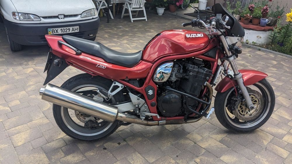Suzuki bandit 1200