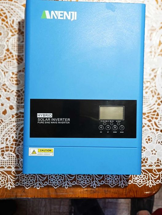 Гібридний сонячний інвертор ANENJI