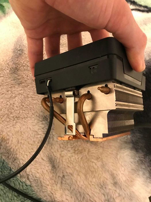 Кулер AMD Wraith Spire RGB