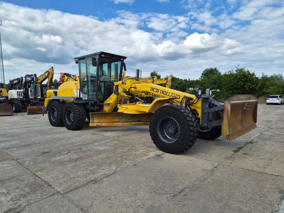 New Holland F 156.6 6x6 spr z Niemiec  równiarka 6x6 2 sztuki z Niemiec HBM O&K case New Holland cat volvo