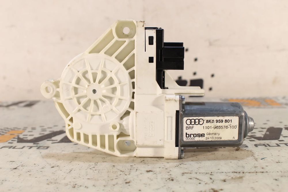 Motor vidro frente esquerdo AUDI A4 (8K2, B8)