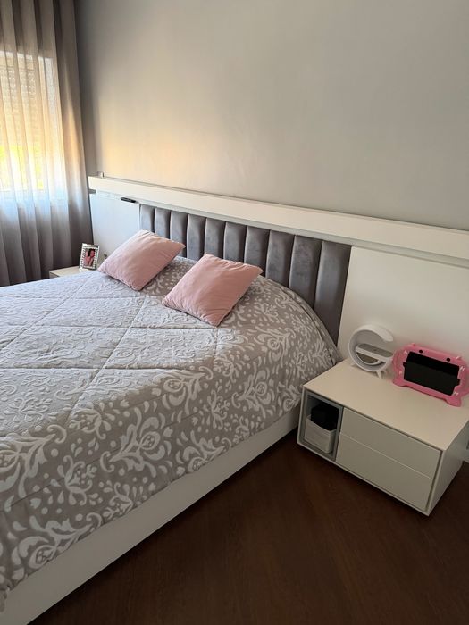 Cama Casal como nova