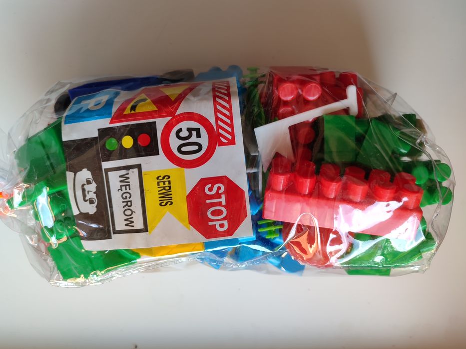 Продам детский Конструктор Baczek 240 элементов.