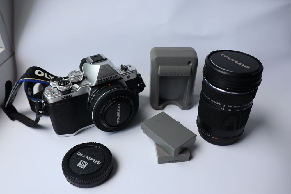 Olympus OM-D E-M10 Mark III