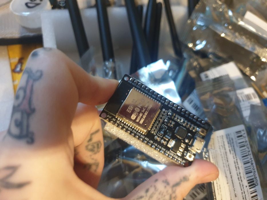 Dev kit esp32 s3 c3 ekrany anteny moduły kable złącza płytki flipper