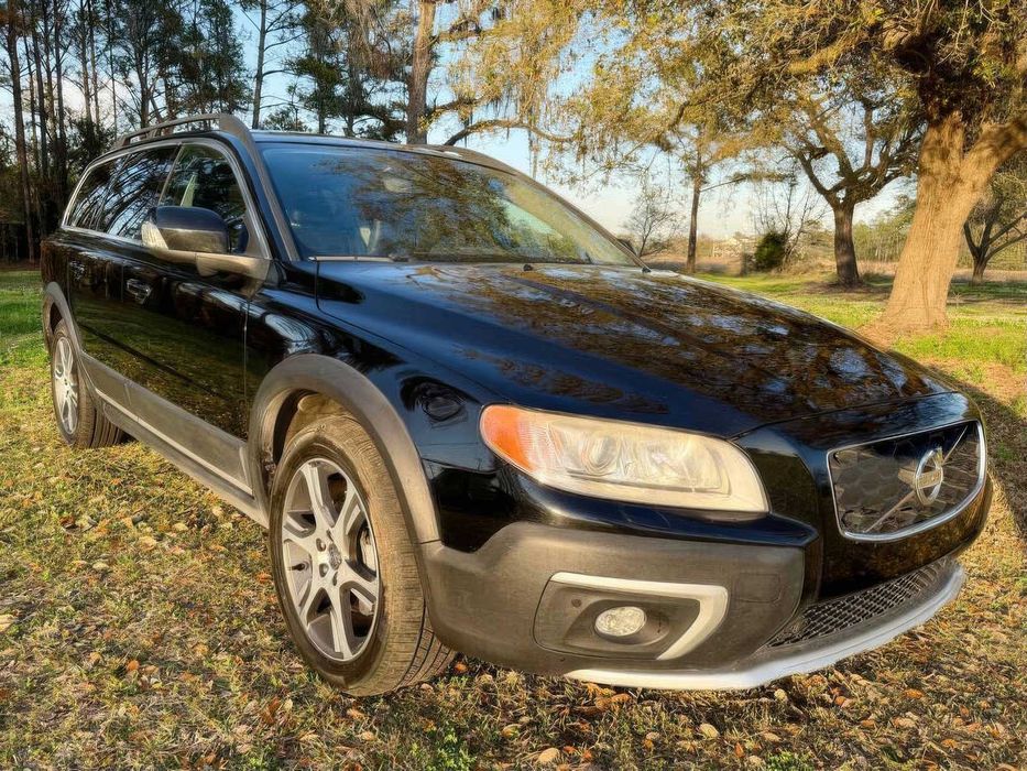 Volvo XC70 T6      2015