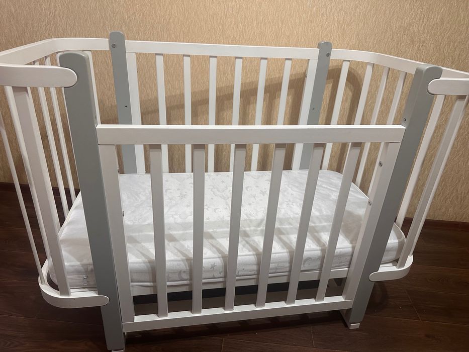 Дитяче ліжко+матрац з маятником