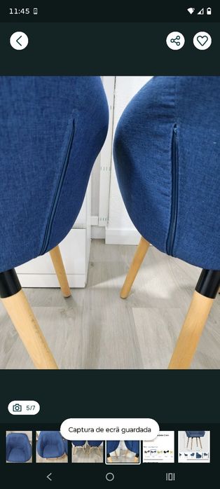 Conjunto de cadeiras almofadadas cor azul ganga