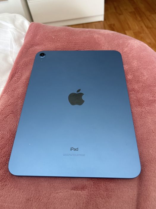 Apple ipad 10TH GEN 2022 64GB blue