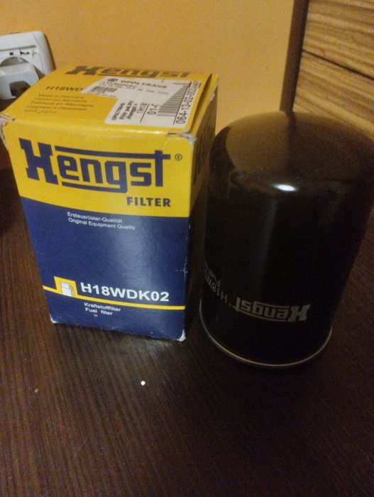 Паливний фільтр HENGST FILTER H18WDK02