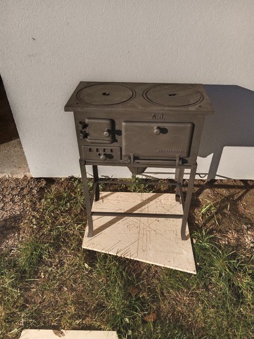 Żeliwny piecyk kuchenka koza kominek