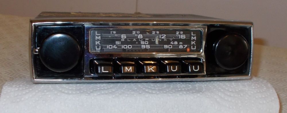 Auto rádios antigos para clássicos