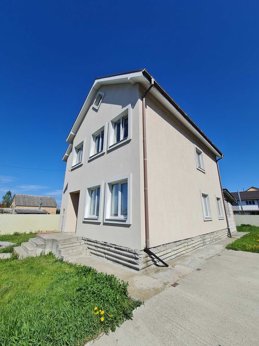 Продам будинок Боярка Віта-Поштова світло вода гараж
