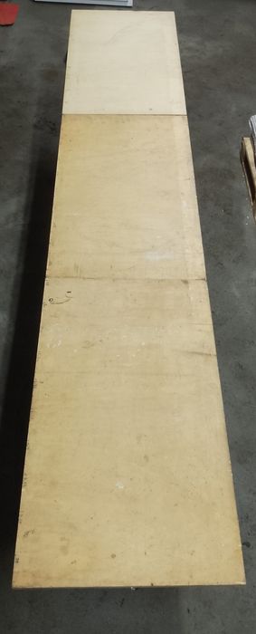 Stół do tapetowania skladany