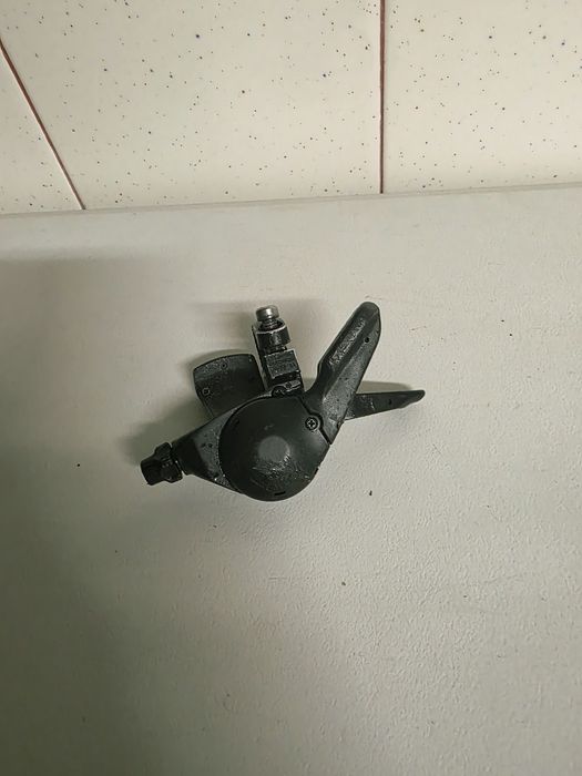 Manipulo shimano 9v