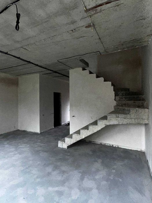 Продаж Дуплекс біля соснового лісу 100 м2, 3,5 сотки Баварська кладка Забудовник