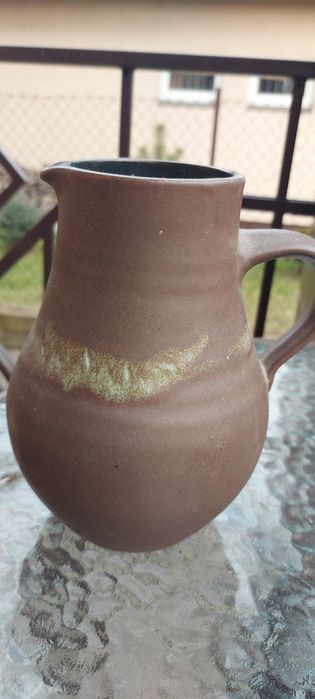 Dzbanek wysokość 19 cm