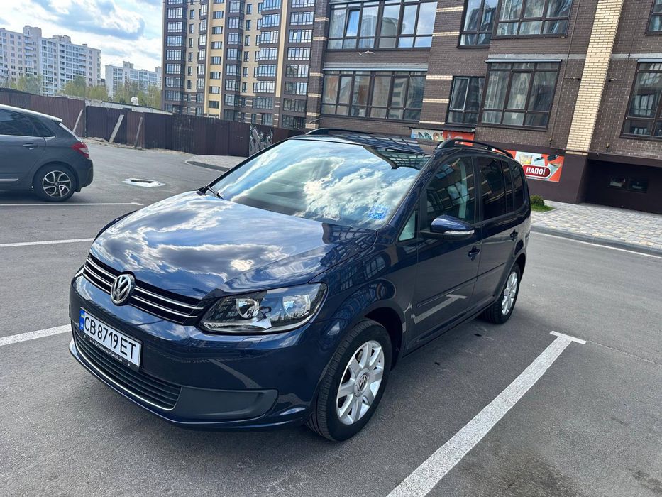 Продам авто Volkswagen Touran