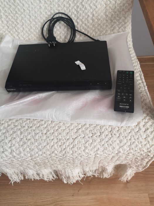 Odtwarzacz DVD SONY