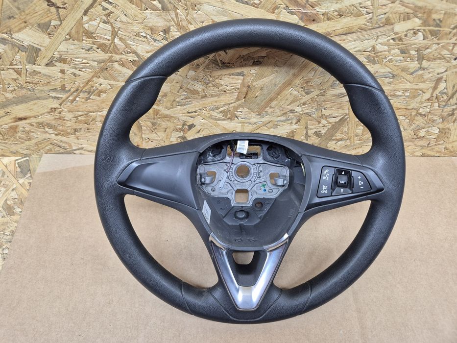 Kierownica Opel Corsa E  ŁADNA