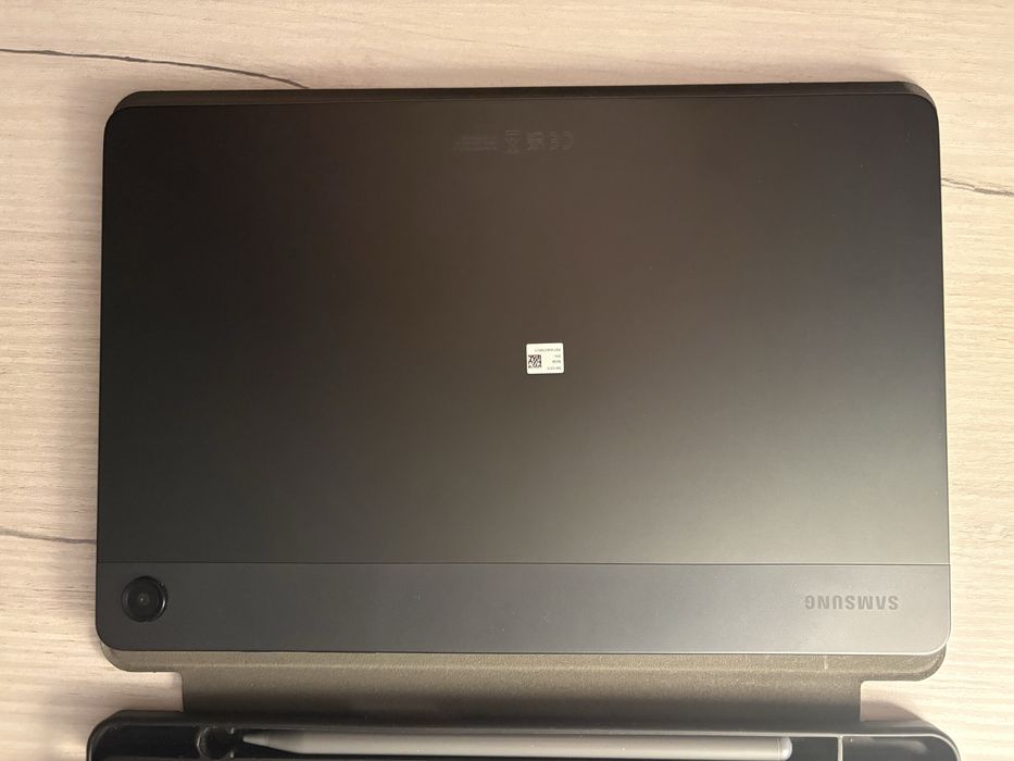 Tablet Samsung Galaxy Tab A9 + rysik + etui + szybka hartowana