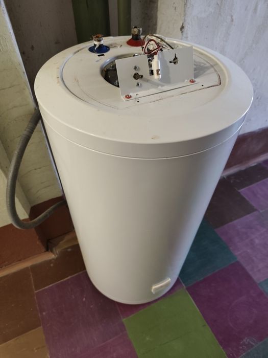 Продам пральна машинка  бойлер на запчастини