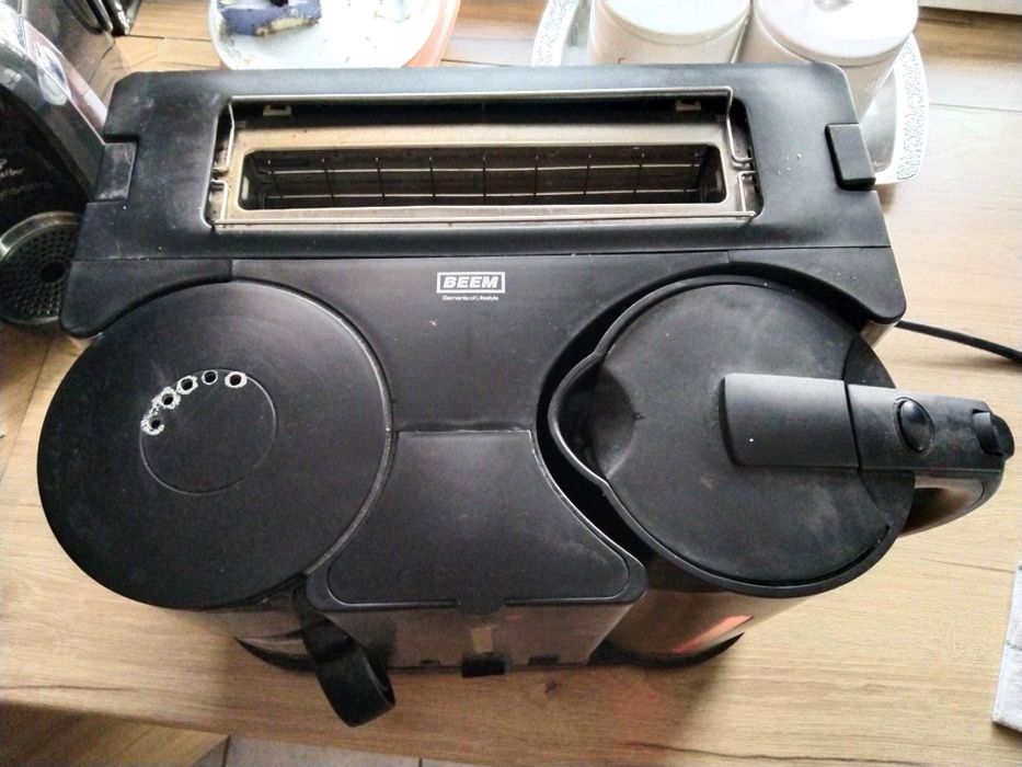 Urządzenie 3w1 ekspres czajnik opiekacz