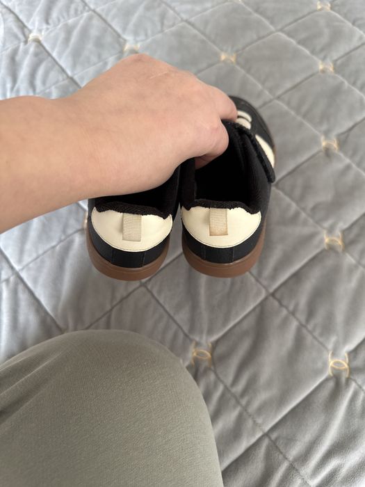 Кеди hm для хлопчика чи дівчинки