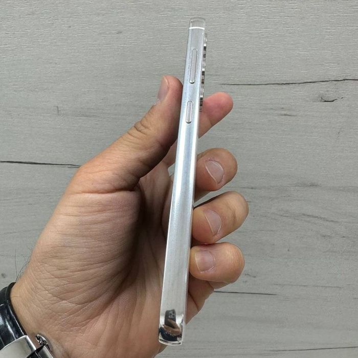 Самсунг s23 256гб