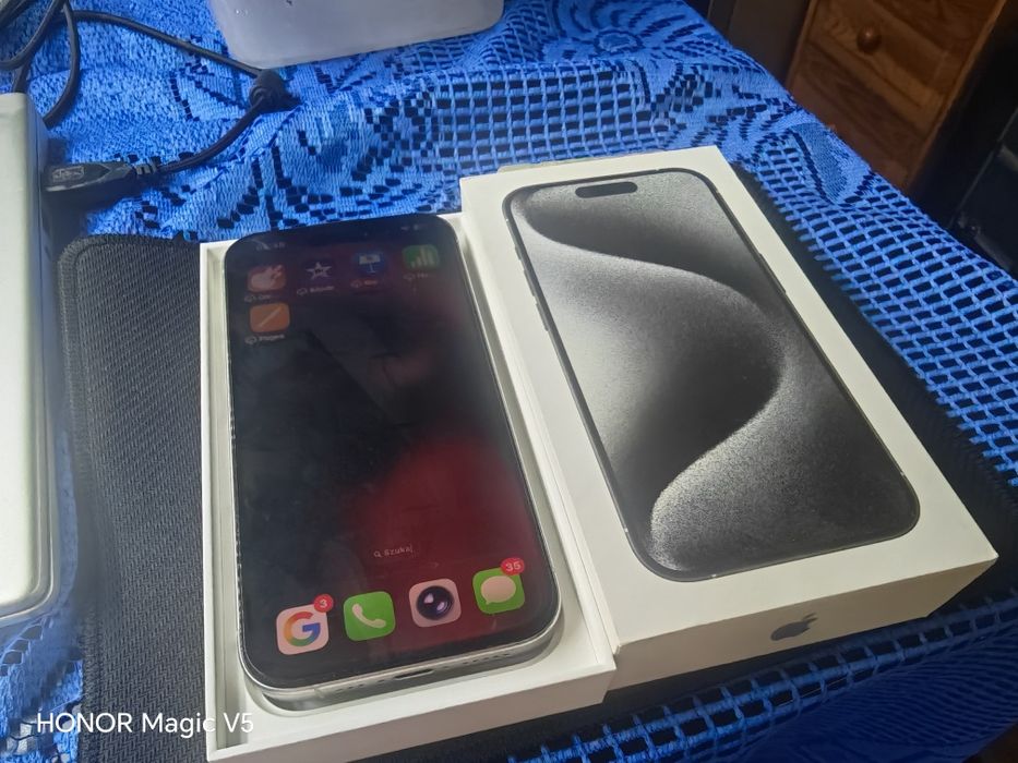 iPhone 15 pro  stan bardzo