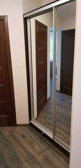 Здаю 1 кім кв Космонавтів ремонт, меблі, техніка