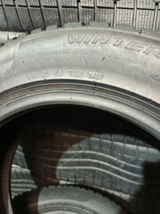 205/60R17 Pirelli Sotto Zero 3