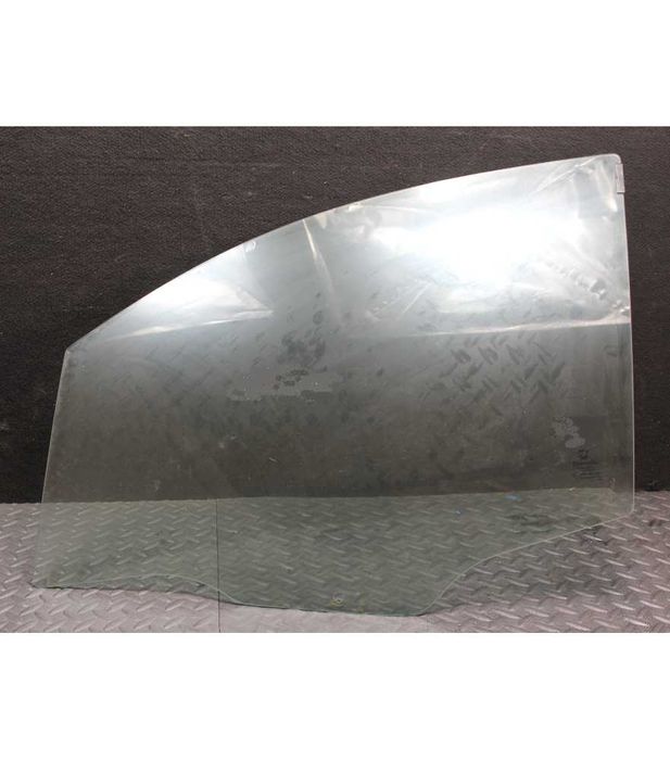 Fiat Panda III szyba przednich lewych drzwi lewa przednia