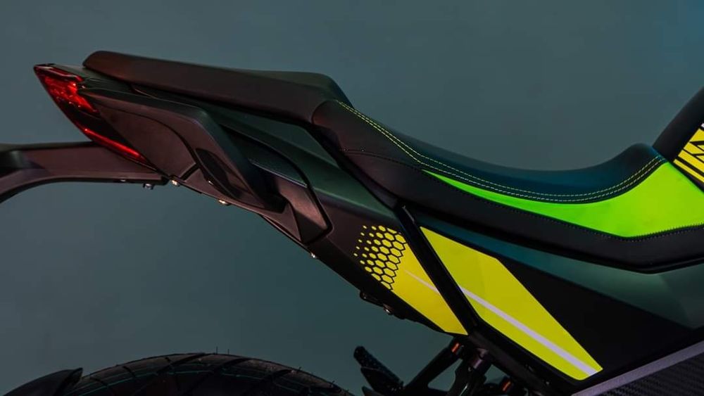 GEON Vertex, 300 SOHC Street Carb 4V, 2024 р. в.  РОЗСТРОЧКА!