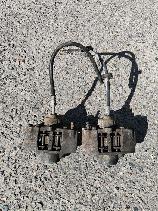 Задние тормозные суппорта Sportline под вентилируемые диски W124