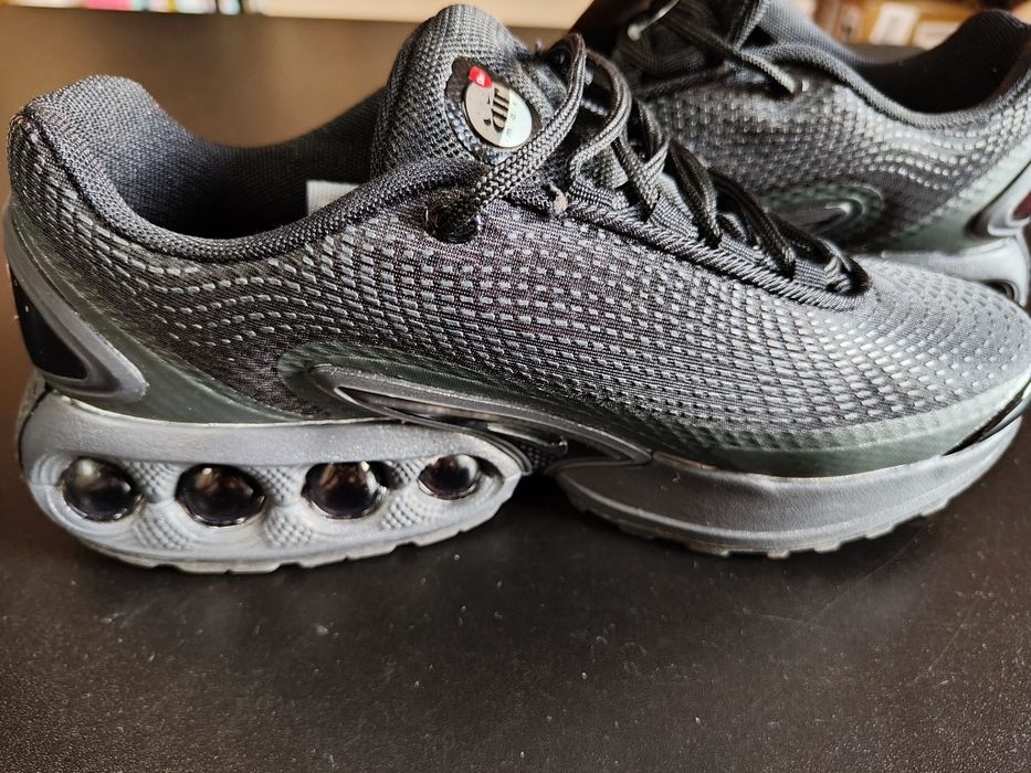Nike Air Dn w rozmiarze 40.