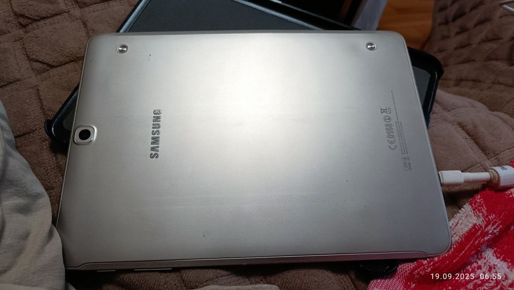 Samsung Tab S2  SM -T815