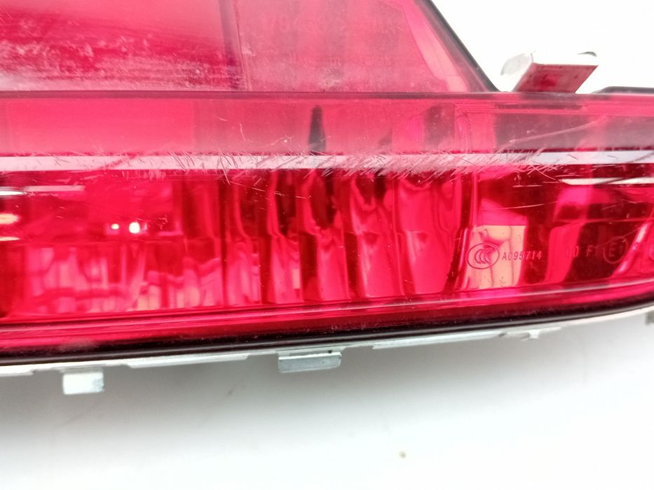 Farol nevoeiro frente direito CITROËN C4 III