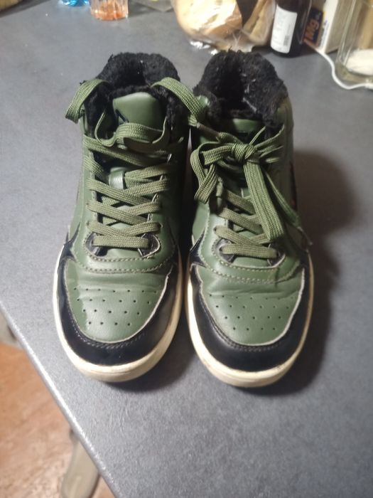 Бомбезні кросівки Філс