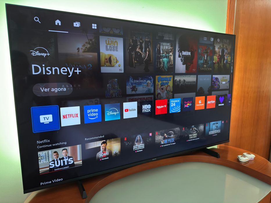 Televisão philips ambilight