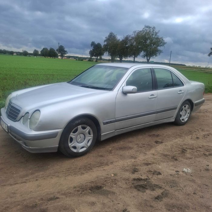 Mercedes-Benz Klasa E