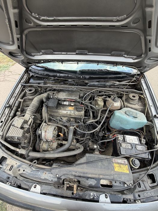 VW Passat B3 2.0