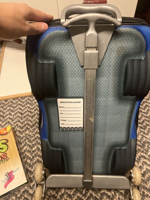 Mala carro de corrida formula 1