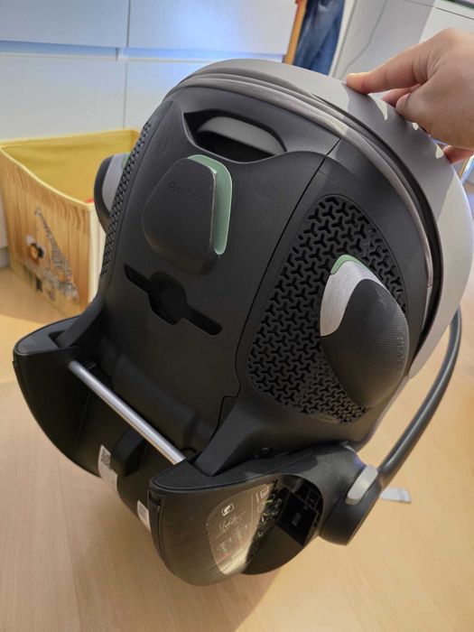 OVO Cybex Cloud G i-Size + Adaptadores para Cadeira Auto – Como Novo