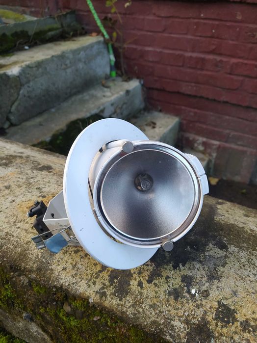 Lampy niemieckie okrągłe