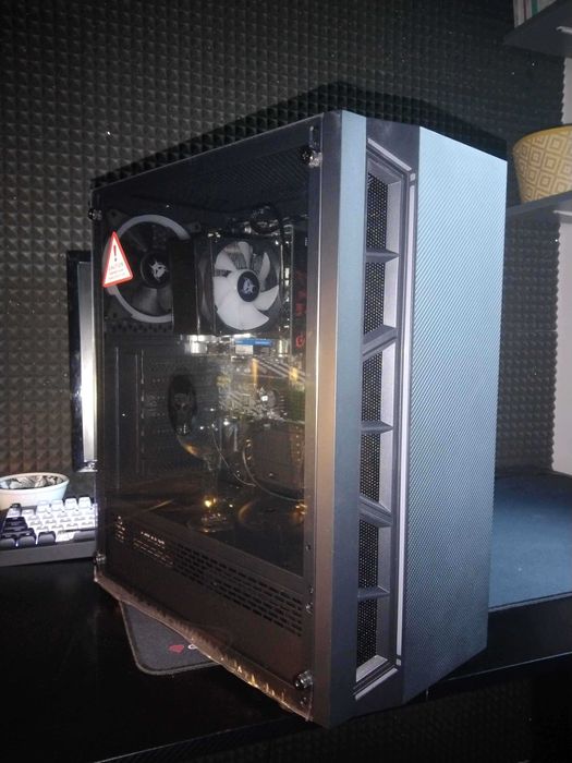 Komputer BEASTCOM Q3 | Ryzen 5 3400G, Radeon RX Vega 11, 8 RAM, 512 GB