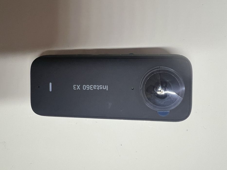 Екшн-камера Insta360 X3