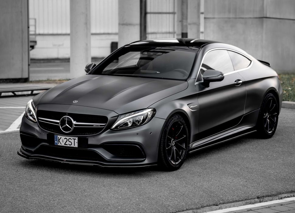 Wynajem Mercedes C63 AMG, Audi RS, BMW M8, Jeep, Volvo XC90